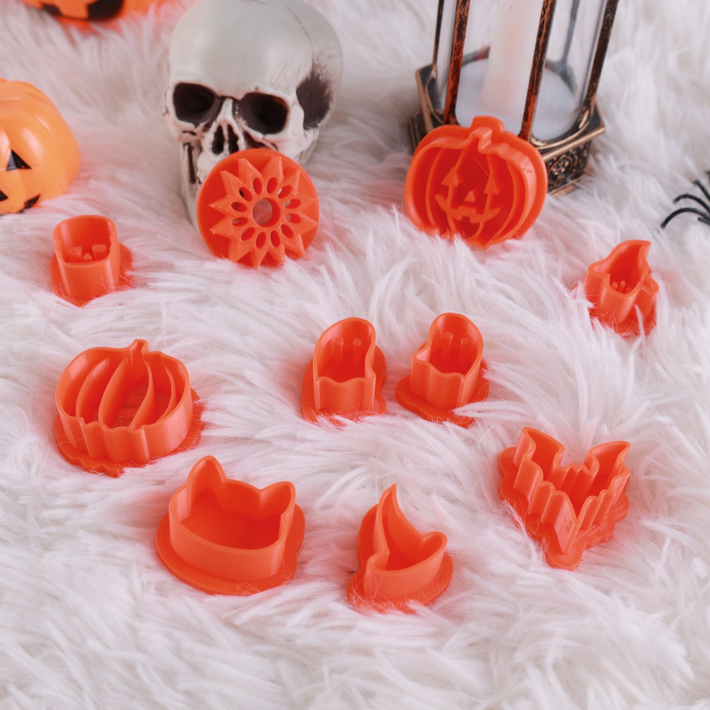 10 Halloween cookie cutter sets