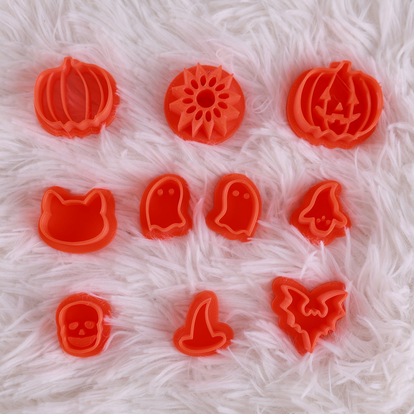 10 Halloween cookie cutter sets