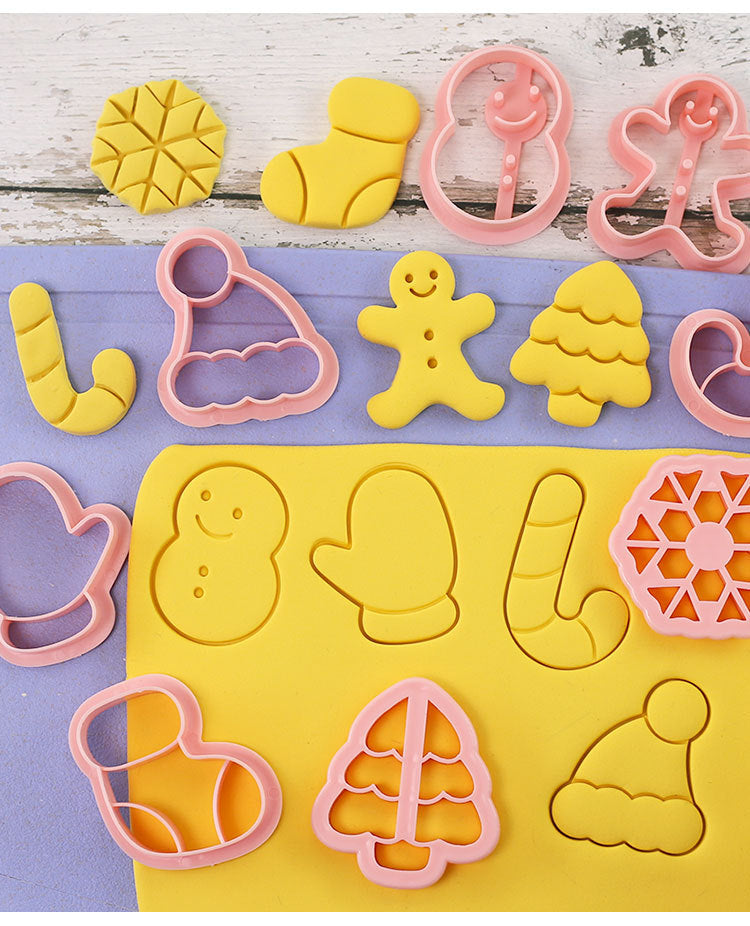 8pc cartoon Christmas cookie mold Small cookie Cutter pattern Cookie mold fonder baking tools Snowflake Snowman Christmas tree Christmas stocking