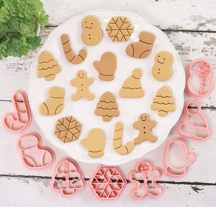 8pc cartoon Christmas cookie mold Small cookie Cutter pattern Cookie mold fonder baking tools Snowflake Snowman Christmas tree Christmas stocking